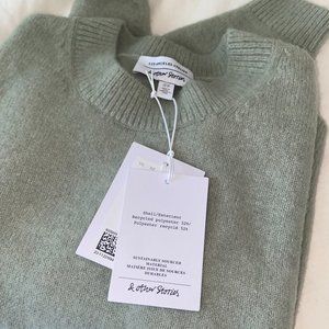Cropped Relaxed Sweater from & Other Stories (Light Green/Khaki, Size XS)